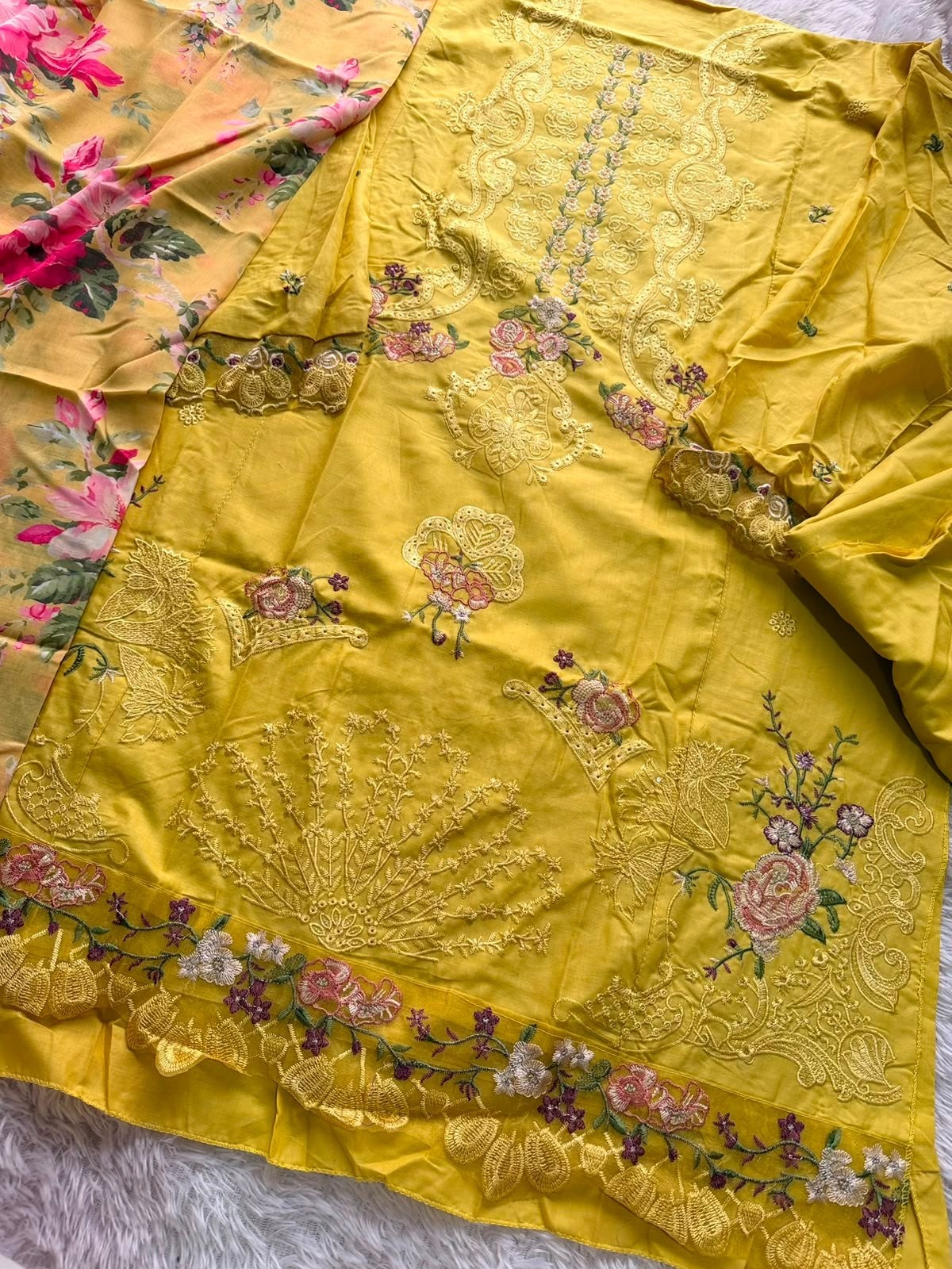 D NO :- 2026 A B CAMBRIC COTTON WITH HEAVY EMBROIDERY WORK IN PAKISTANI SUIT BY MEHBOOB TEX 