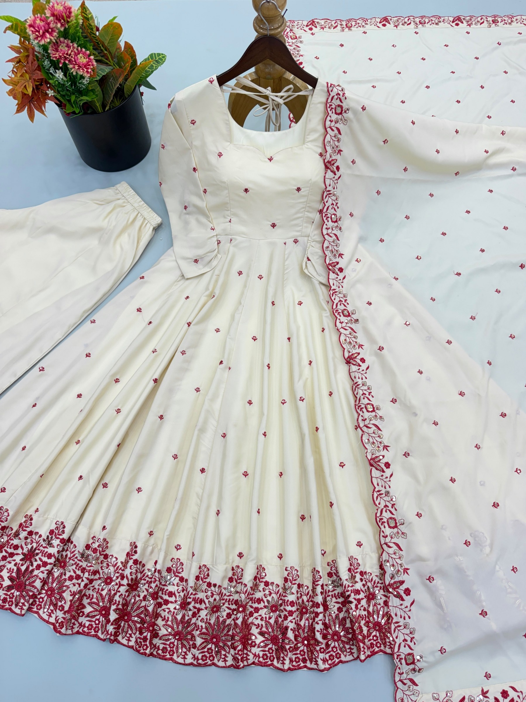 SRK-5360 - DIAMOND SILK WITH EMBROIDERY WORK BY NAIRA SUIT AND KURTI 