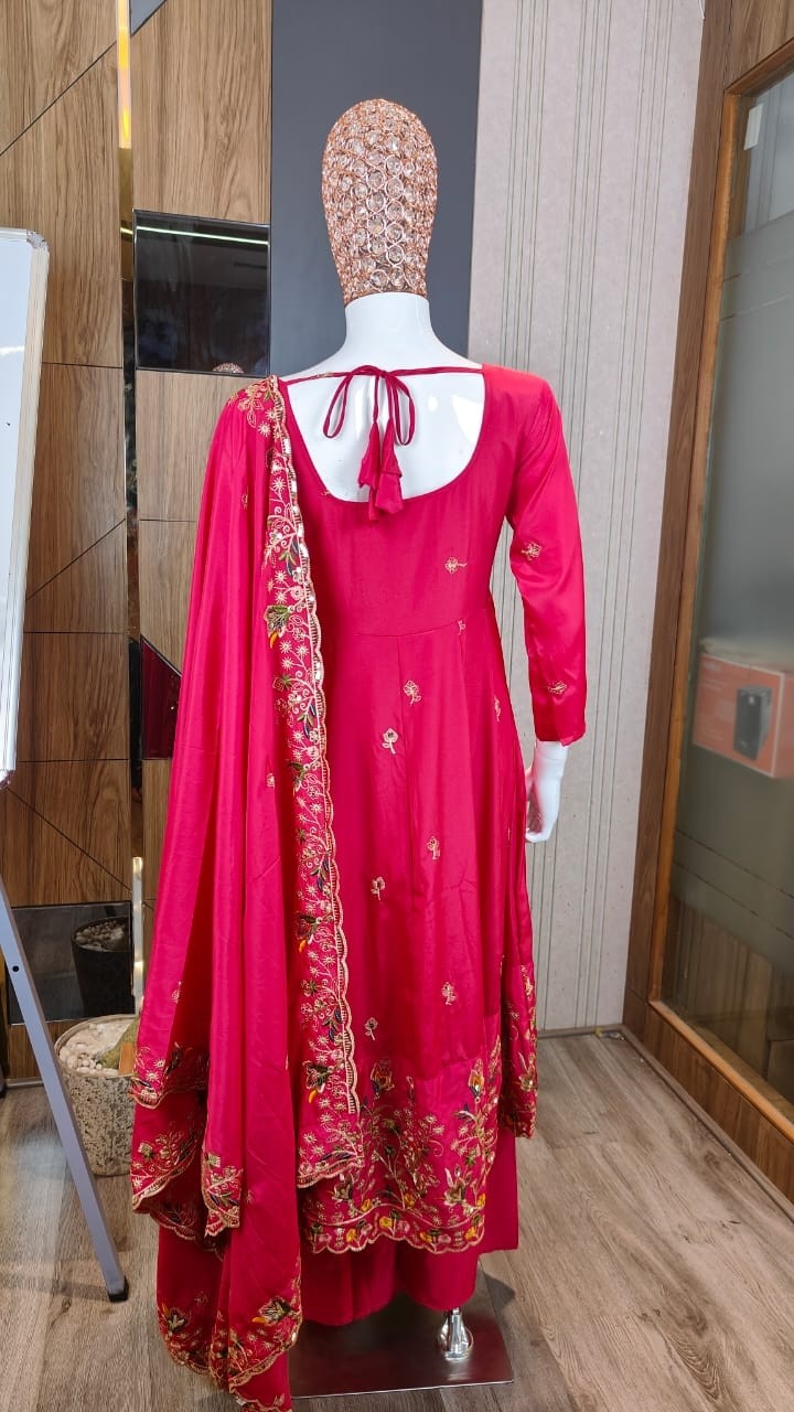 PINK KARNIVAL SUIT - HEAVY FRENCH CRAPE WORK PREMIUM FLORAL MOTIF THREAD EMBROIDERY WORK BY PARTY WEAR SUIT COLLECTION 