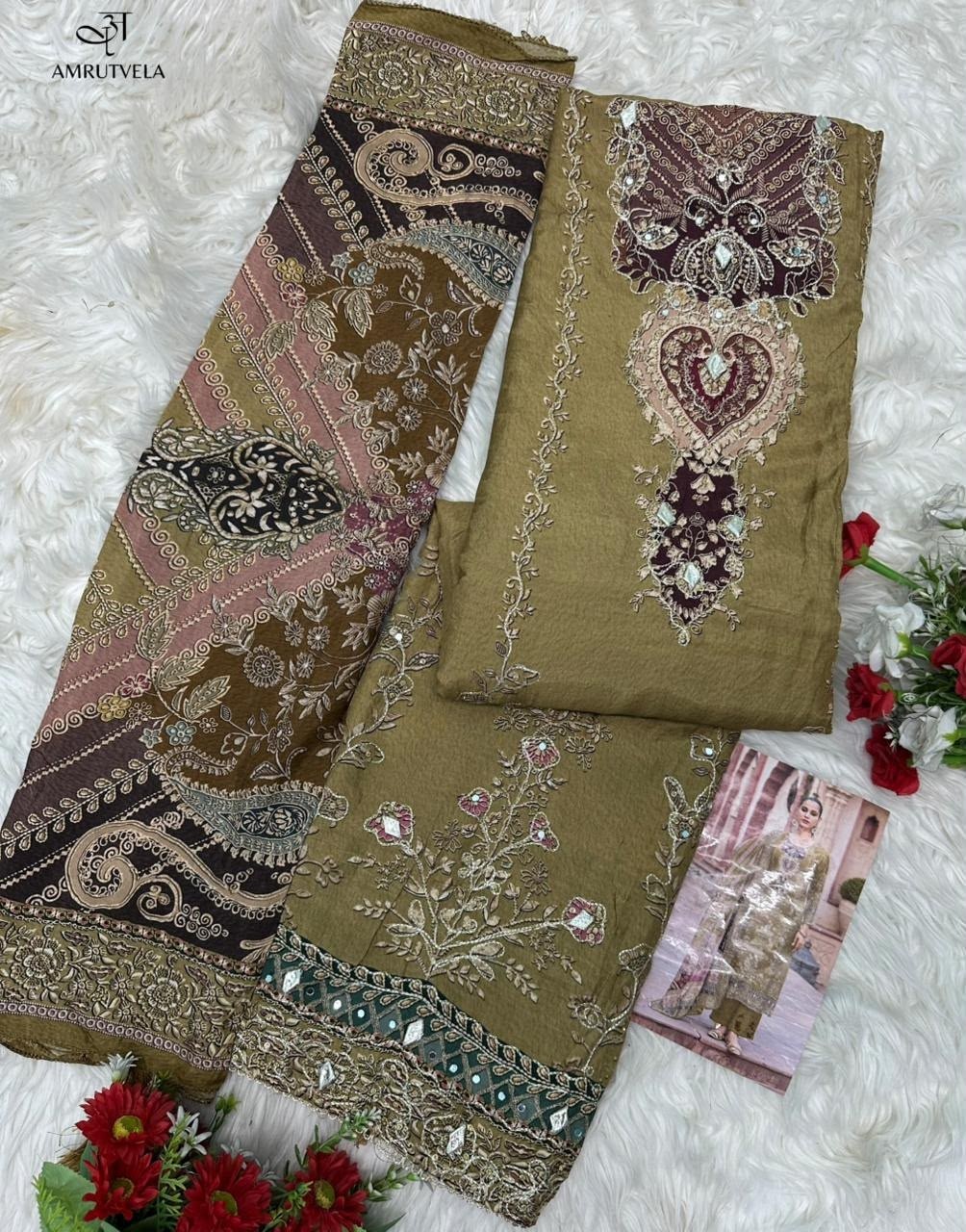 AT - 204 - PURE VISCOSE MUSLIN DIGITAL PRINT WITH AARI AND HAND WORK BY PAKISTANI SUIT COLLECTION 