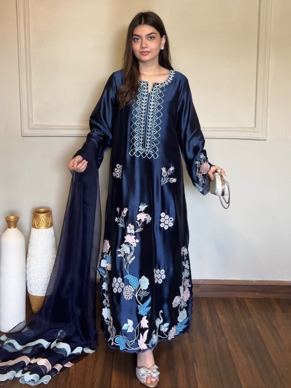Premium Jura Silk Thread Work Kaftan With Pant & Organza Dupatta – 6053