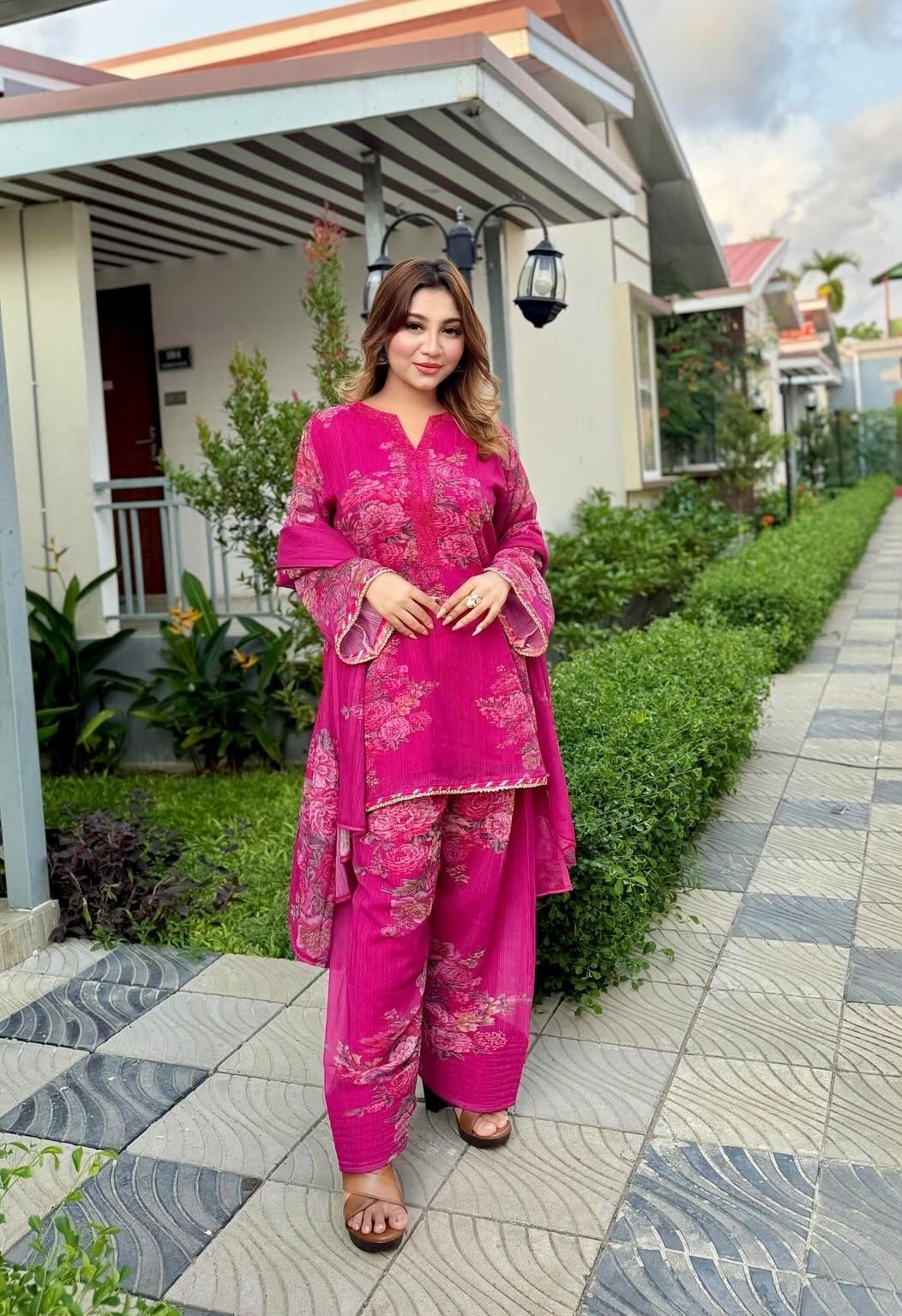 JF-008 Designer Faux Georgette Printed Farshi Pant Suit Set Pakistani Suit Single Wholesale Price 