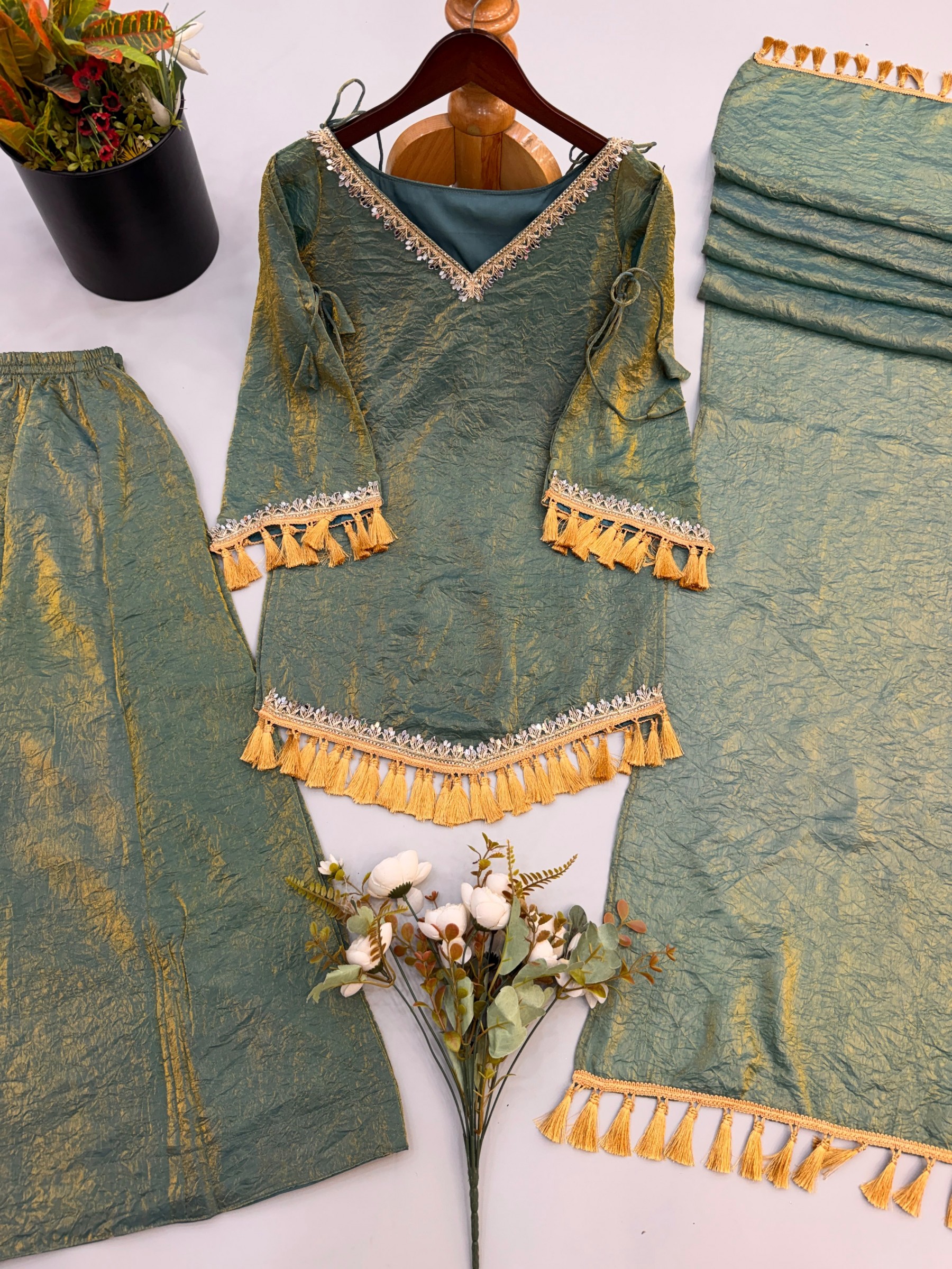 Women’s Doremon Crush Mirror Work Kurta Palazzo with Dupatta Set – SRK-5357 Pakistani Sharara Single Wholesale Price 