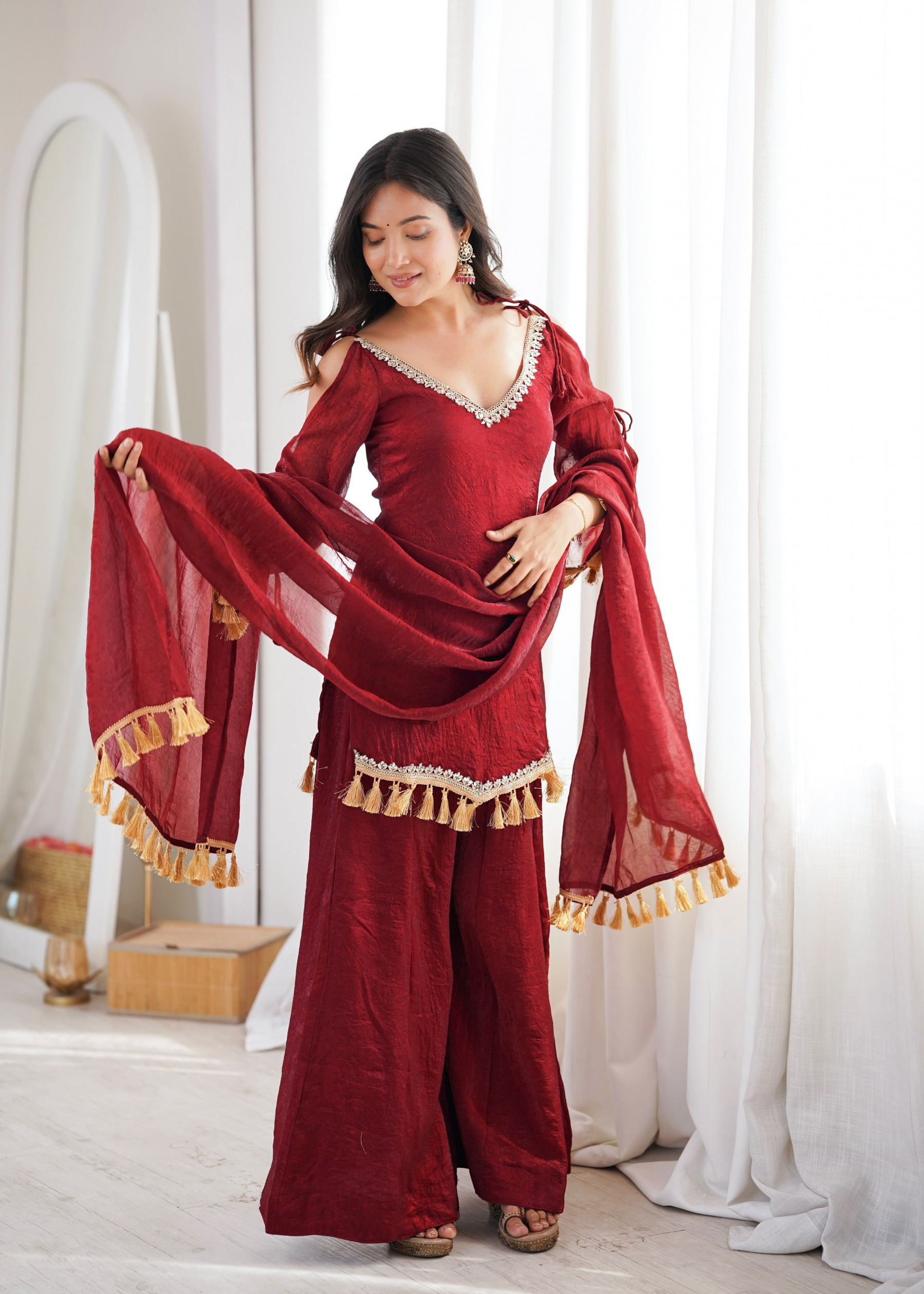 Women’s Doremon Crush Mirror Work Kurta Palazzo with Dupatta Set – SRK-5357 Pakistani Sharara Single Wholesale Price 