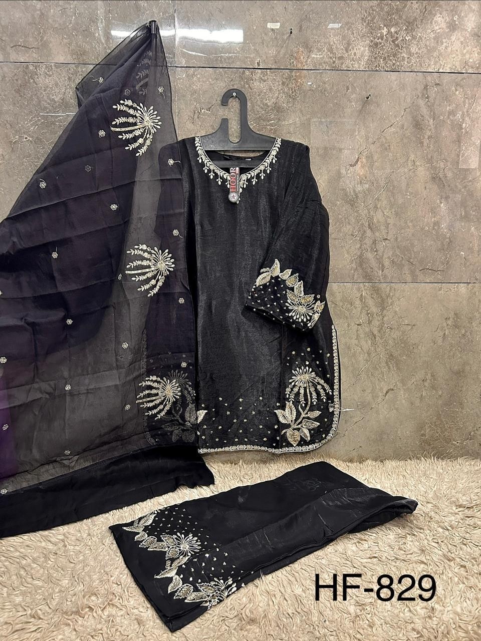HOOR TEX HF-829 A to D – Full Stitched Pakistani Suit with Heavy Organza Dupatta Pakistani Readymade Suit (Single & Full Set) Wholesale Price 