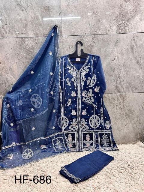 Pcs Pakistani Suit Set