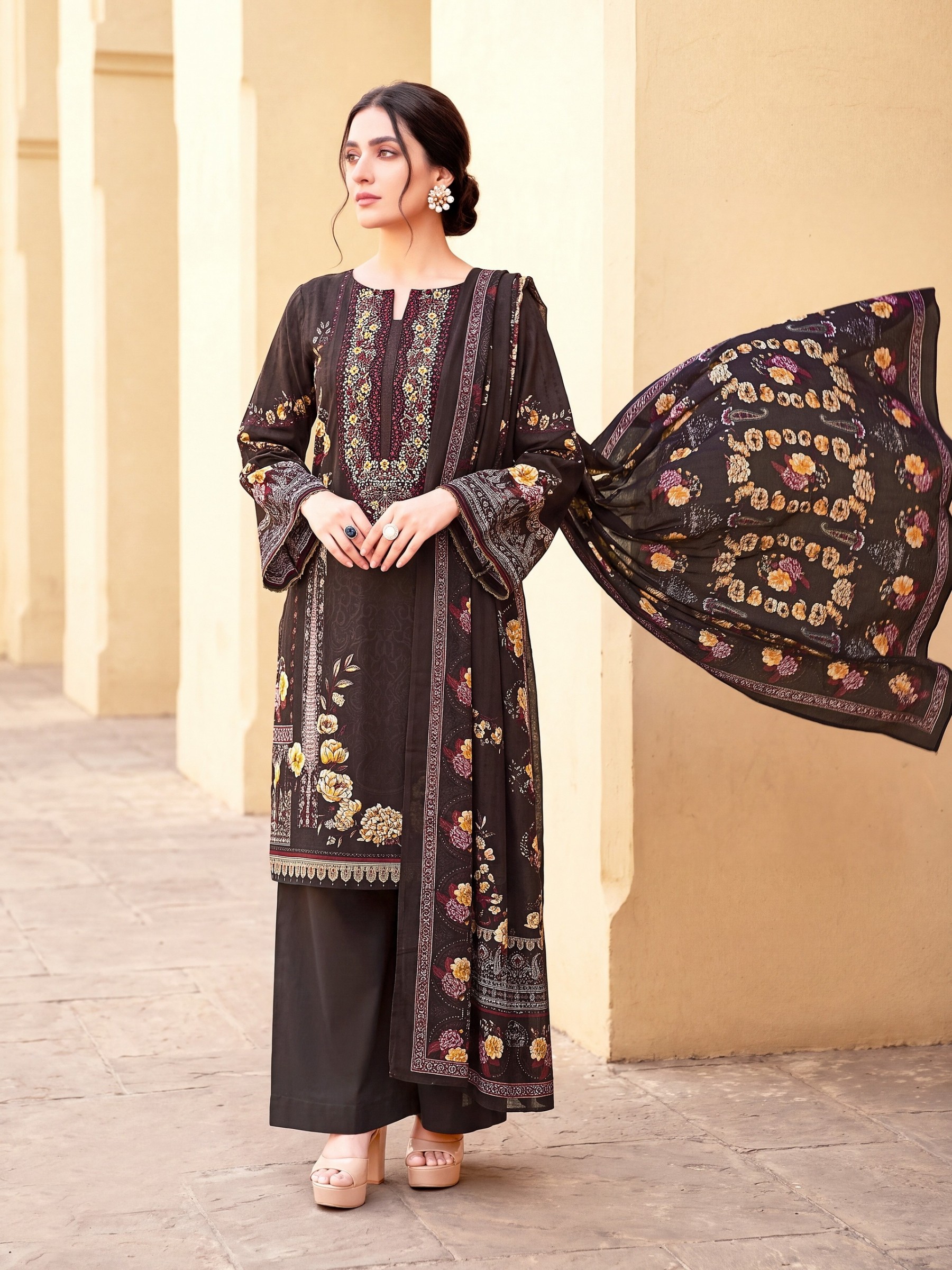 KAVYA KALA COUTURE | Khwaab Jannat Vol-5 | Heavy Soft Cotton | Embroidery Work | Exclusive Bag Pack