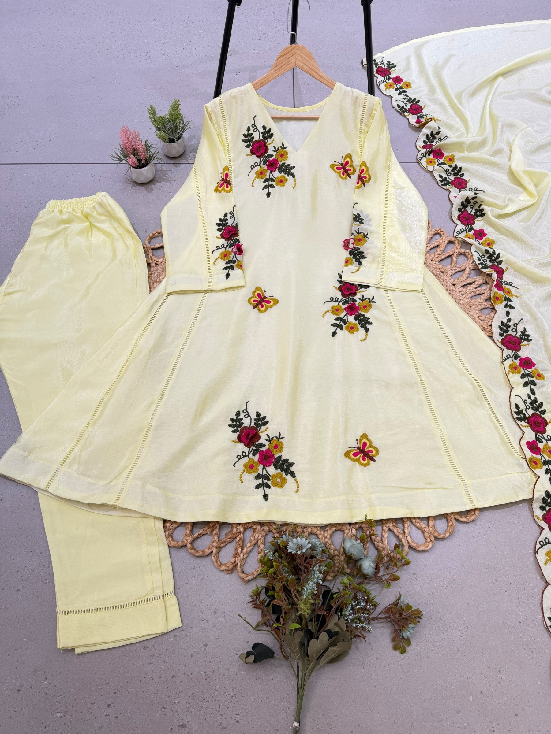 LG-2152 | Air Tex Chinon | Embroidery & Patch Work | Cut Work Dupatta | M-XXL | Ready to Dispatch