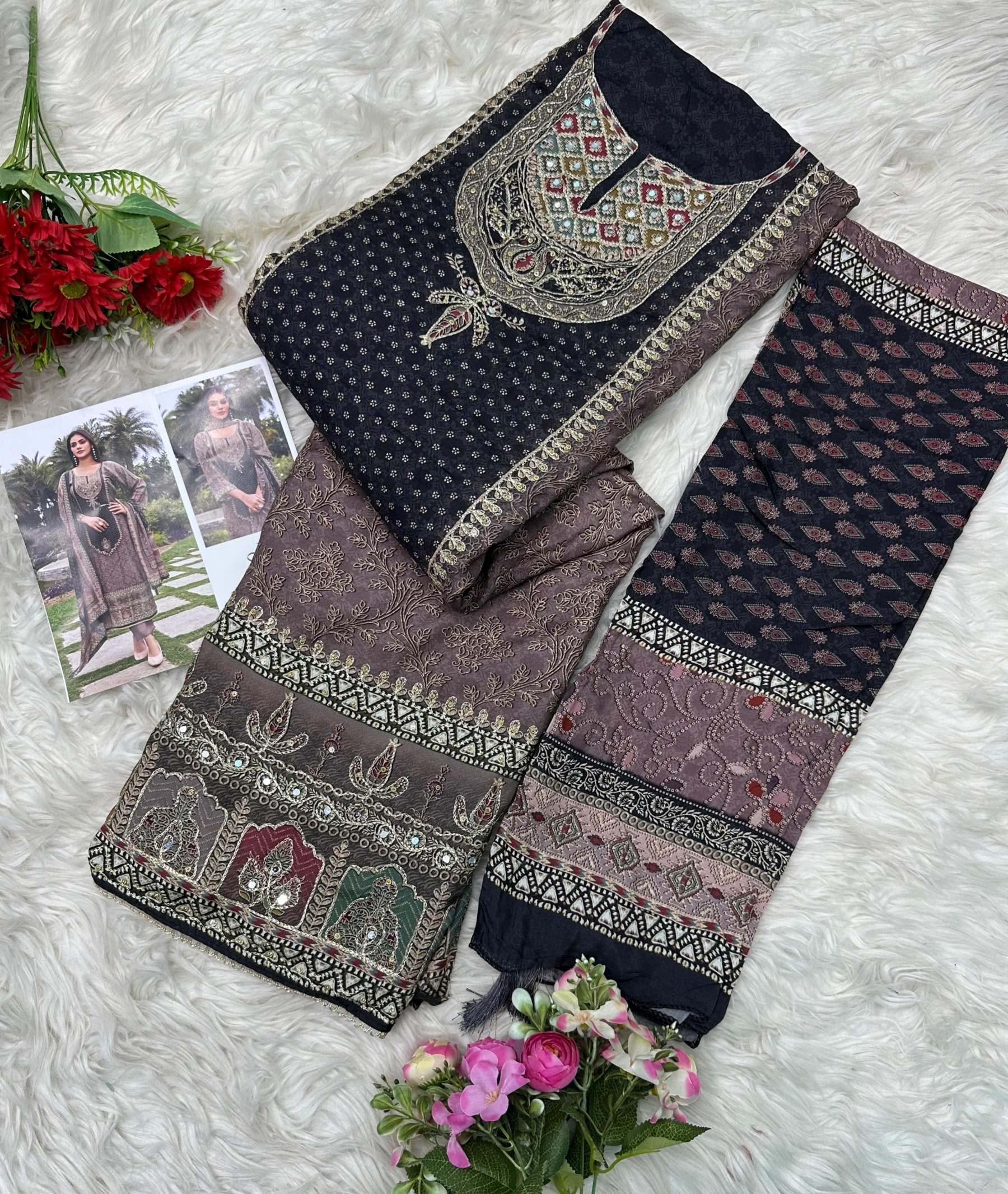 AT171 | PREMIUM VISCOSE MASLIN AARI & HAND WORK SUIT