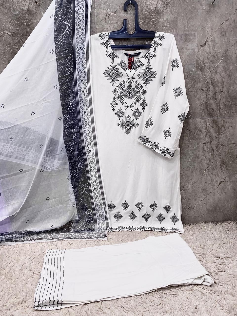 Hoor Tex | Pakistani Collection | Full Stitched | Ready to Ship