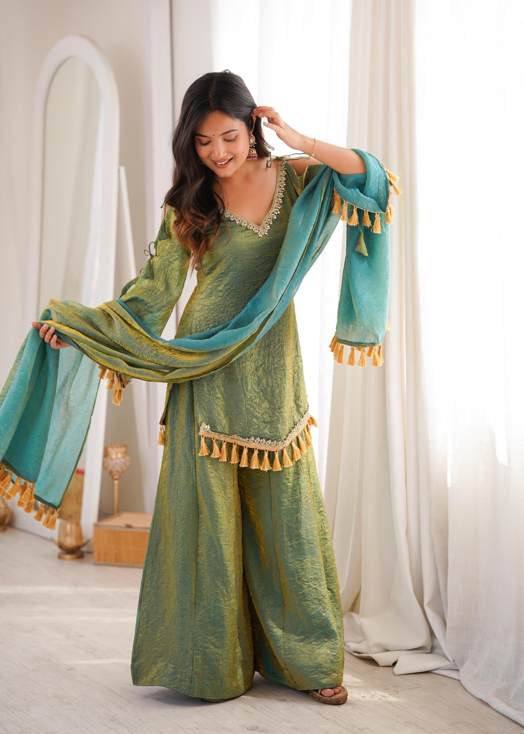 SRK-5357 | Premium Quality | Mirror Work | Ready to Wear