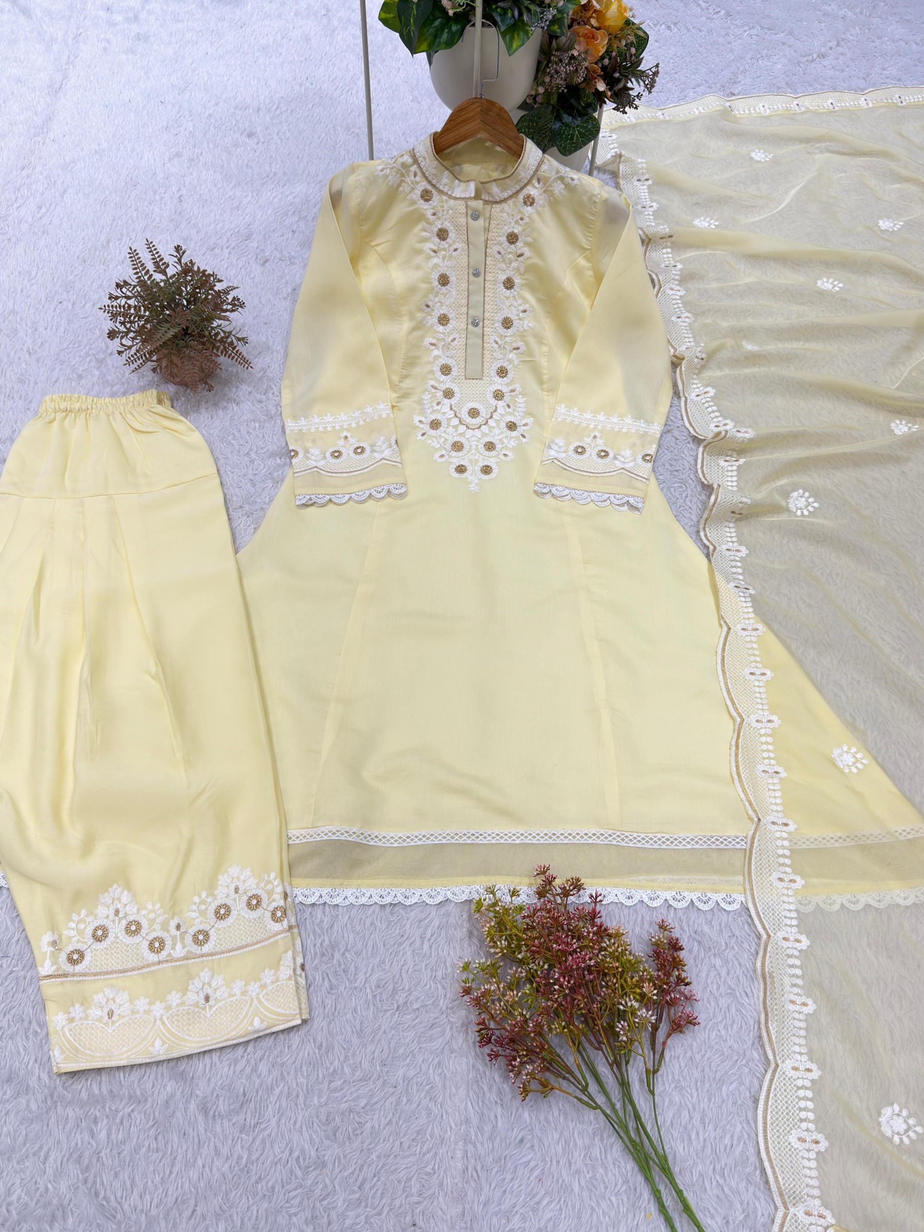 BE-497 | Designer Ethnic Wear | Embroidery Work | Ready to Dispatch