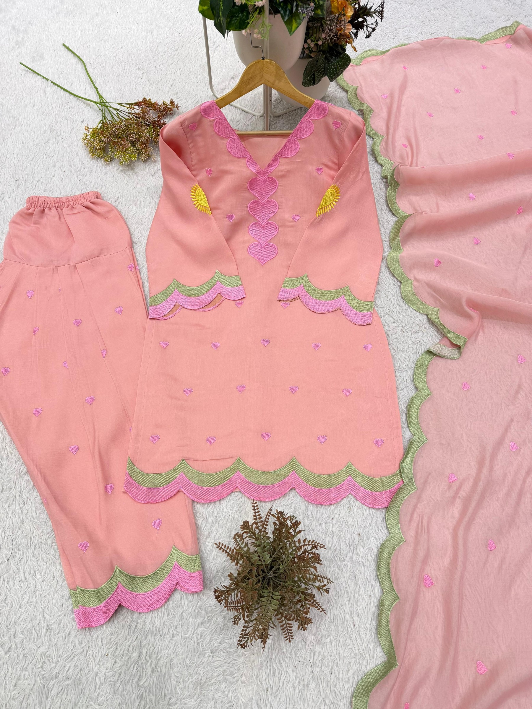 BE 490 Designer Mul Chanderi Embroidered Salwaar Suit Set Pakistani Suit Single Pis Wholesale Price 