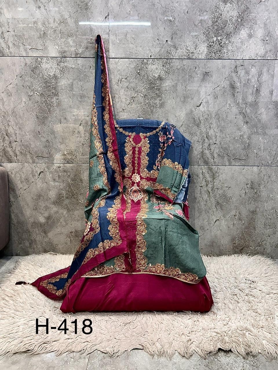 Hoor Tex | H-418 | Imported Muslin | Semi-Stitched