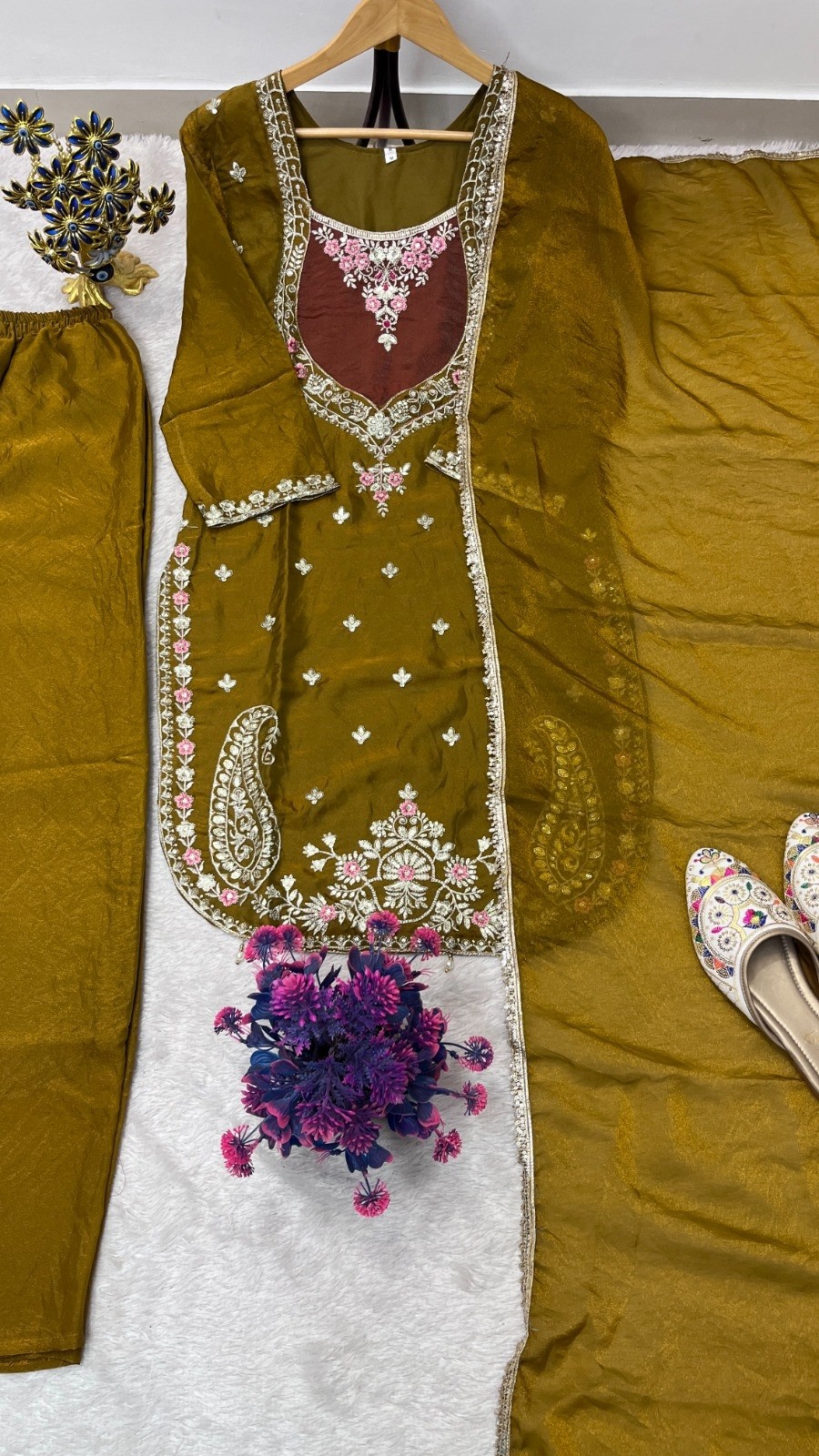 ASTHA COLLECTION – AC-7119