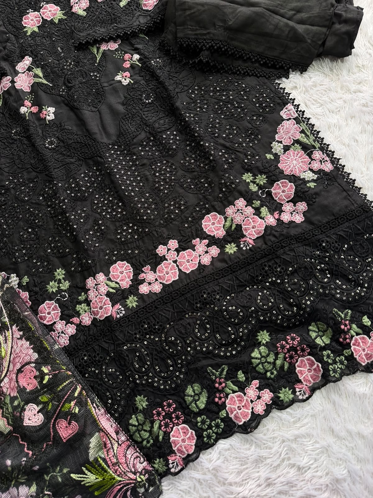 ZIAAZ | Heavy Cambric Cotton | Semi-Stitched