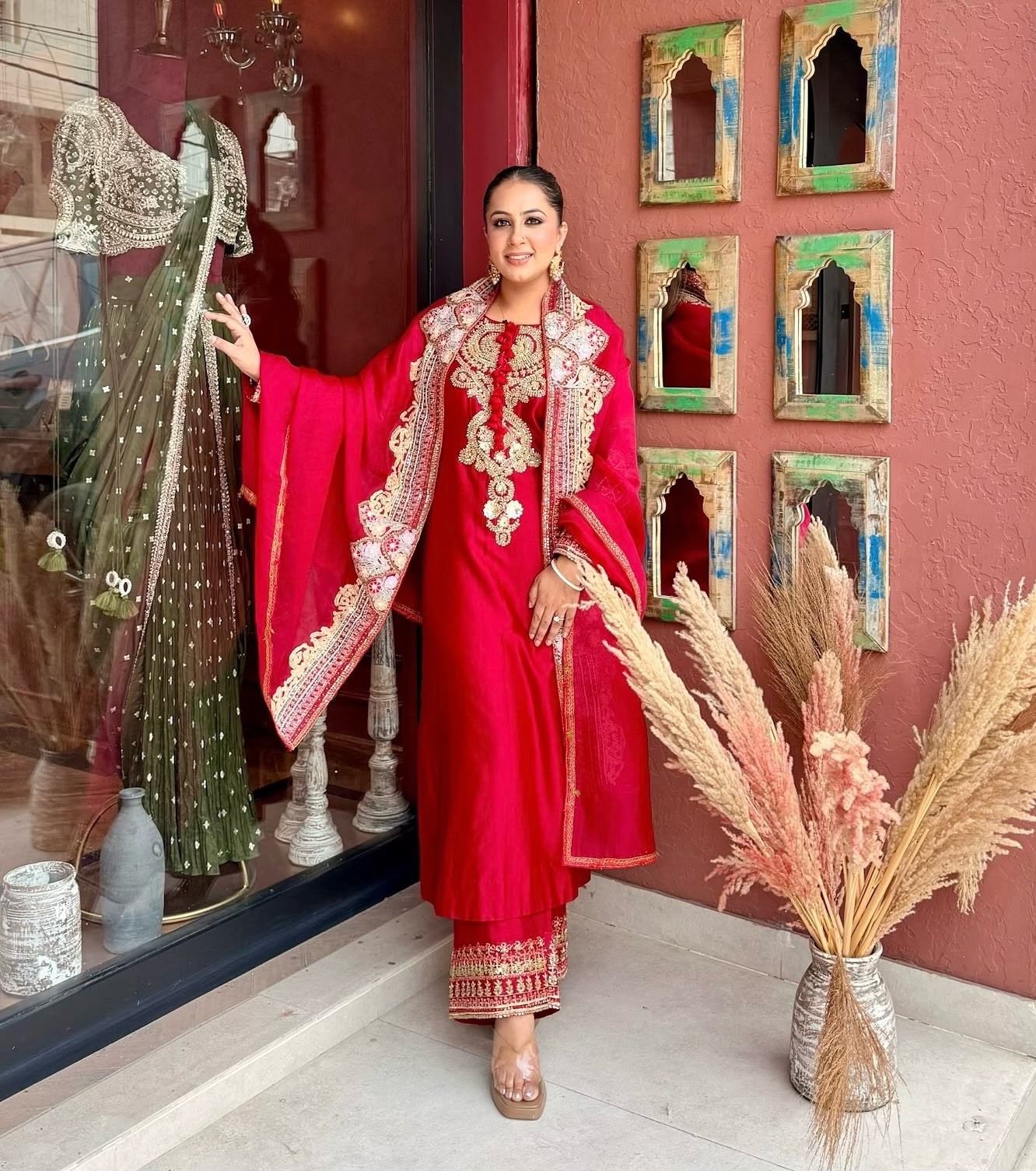 BE-500 | Designer Beads & Sequence Work Collection