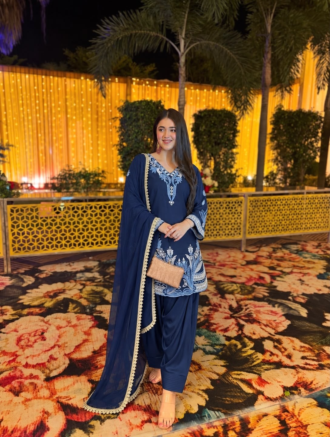 HK-1745 | Pakistani Farsi Salwar Collection