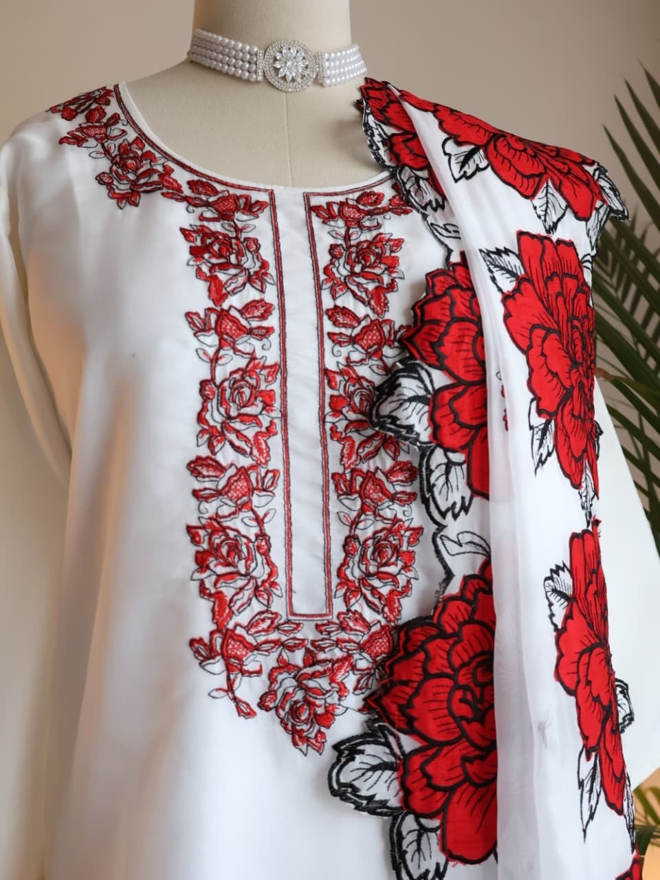 AGHAJAAN 1035 | Soft Organza Embroidered Suit