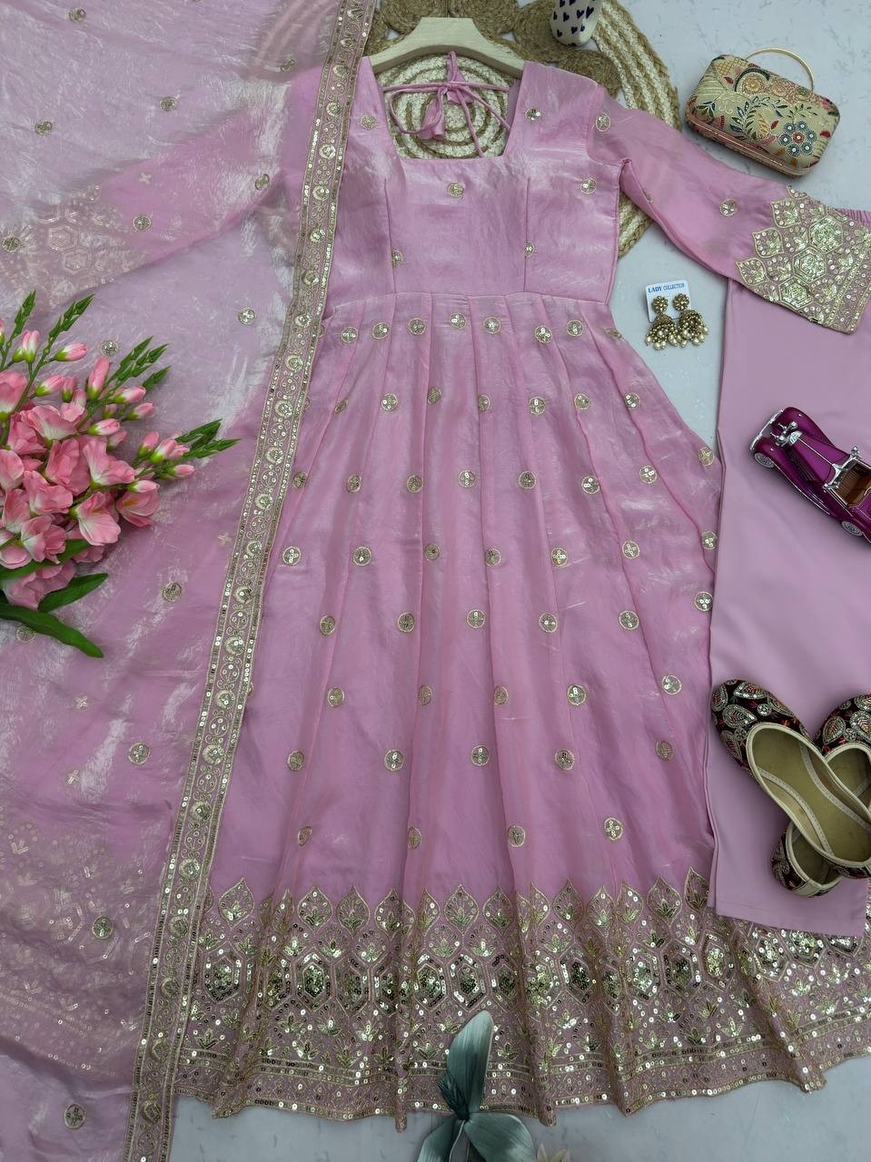 SSC-724 | Heavy Fandy Silk Embroidered Gown Set