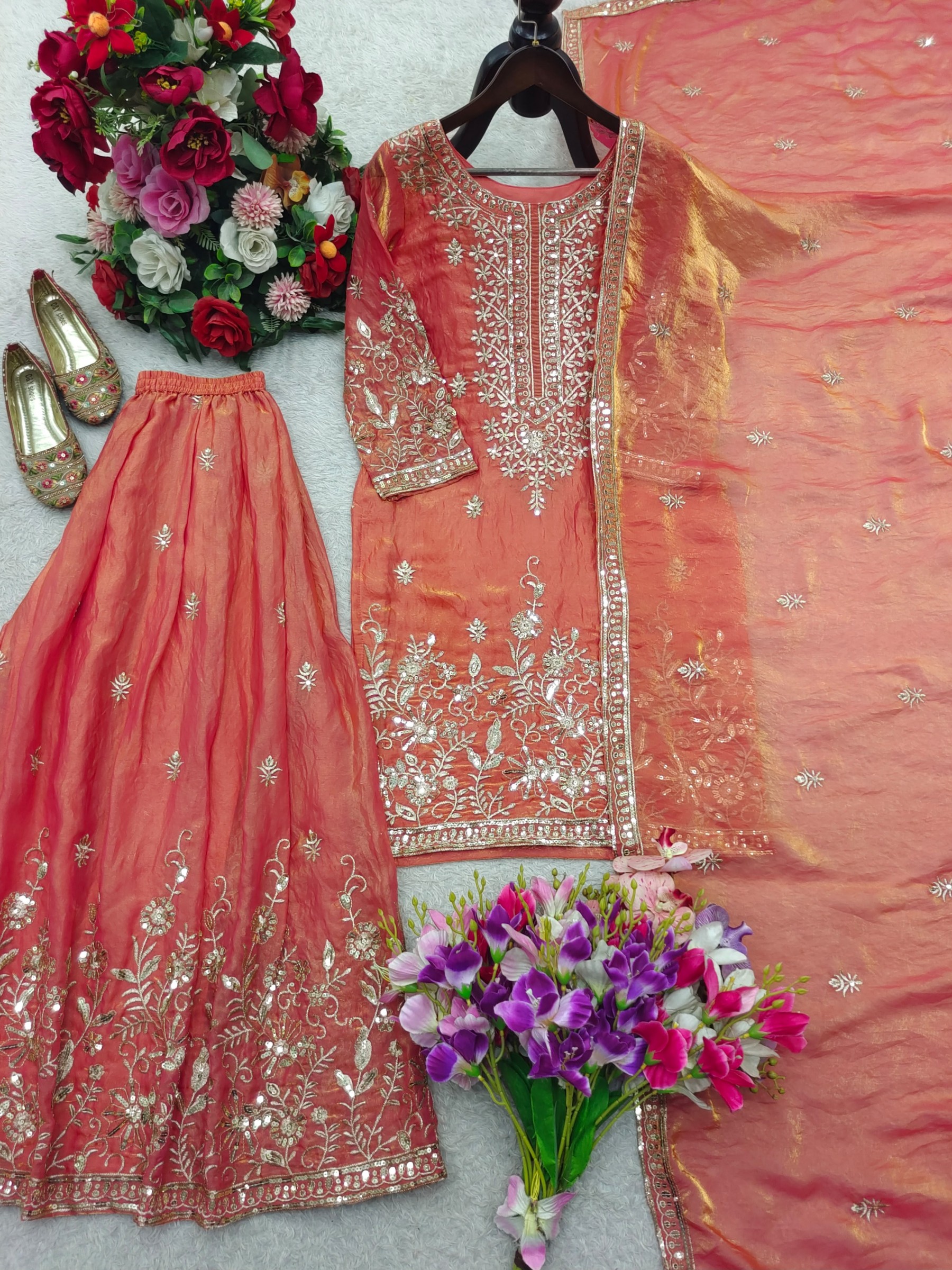FD-8062 | Zmy-Chu Silk Embroidered Sarara Set