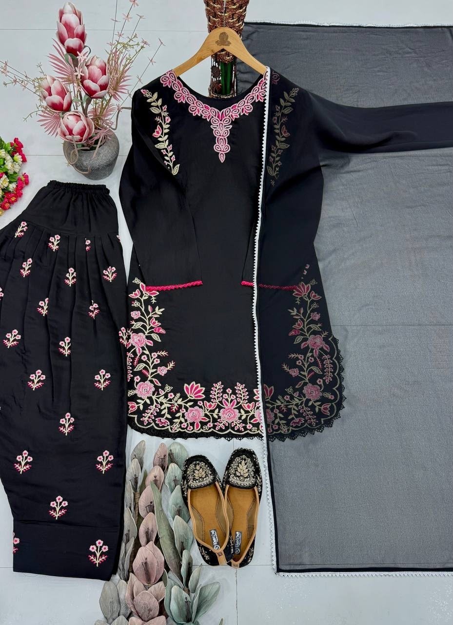 KF-1726 | Heavy Roman Silk Designer Embroidered Collection