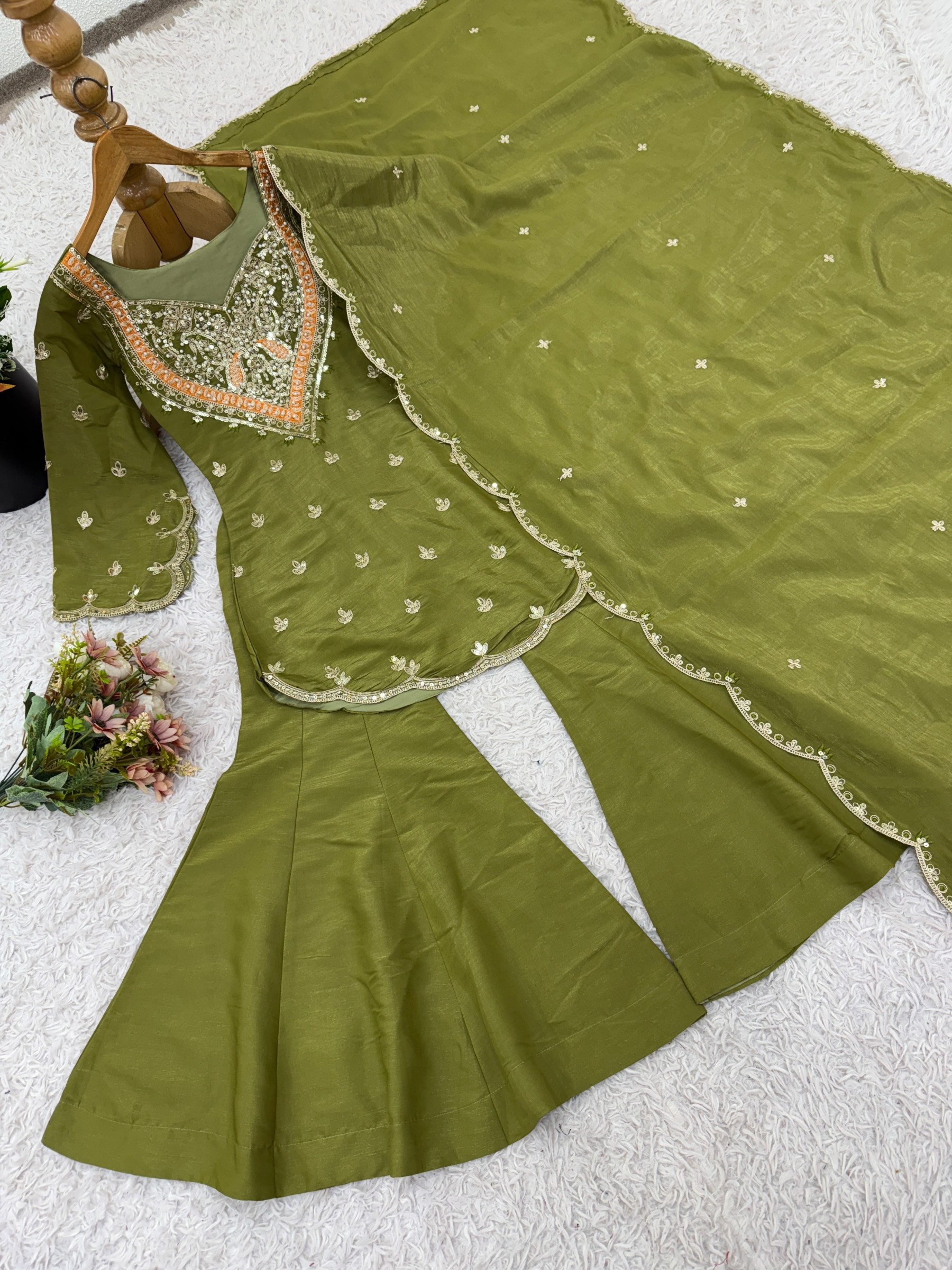 NSR-852 Heavy Simar Silk Embroidered Designer Collection