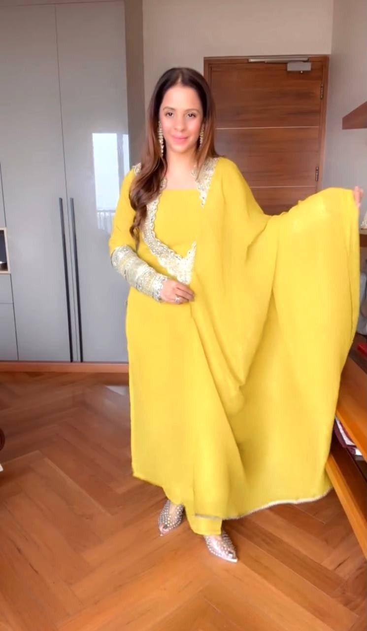 DB-40 | Heavy Fendy Silk Designer Party Wear Collection