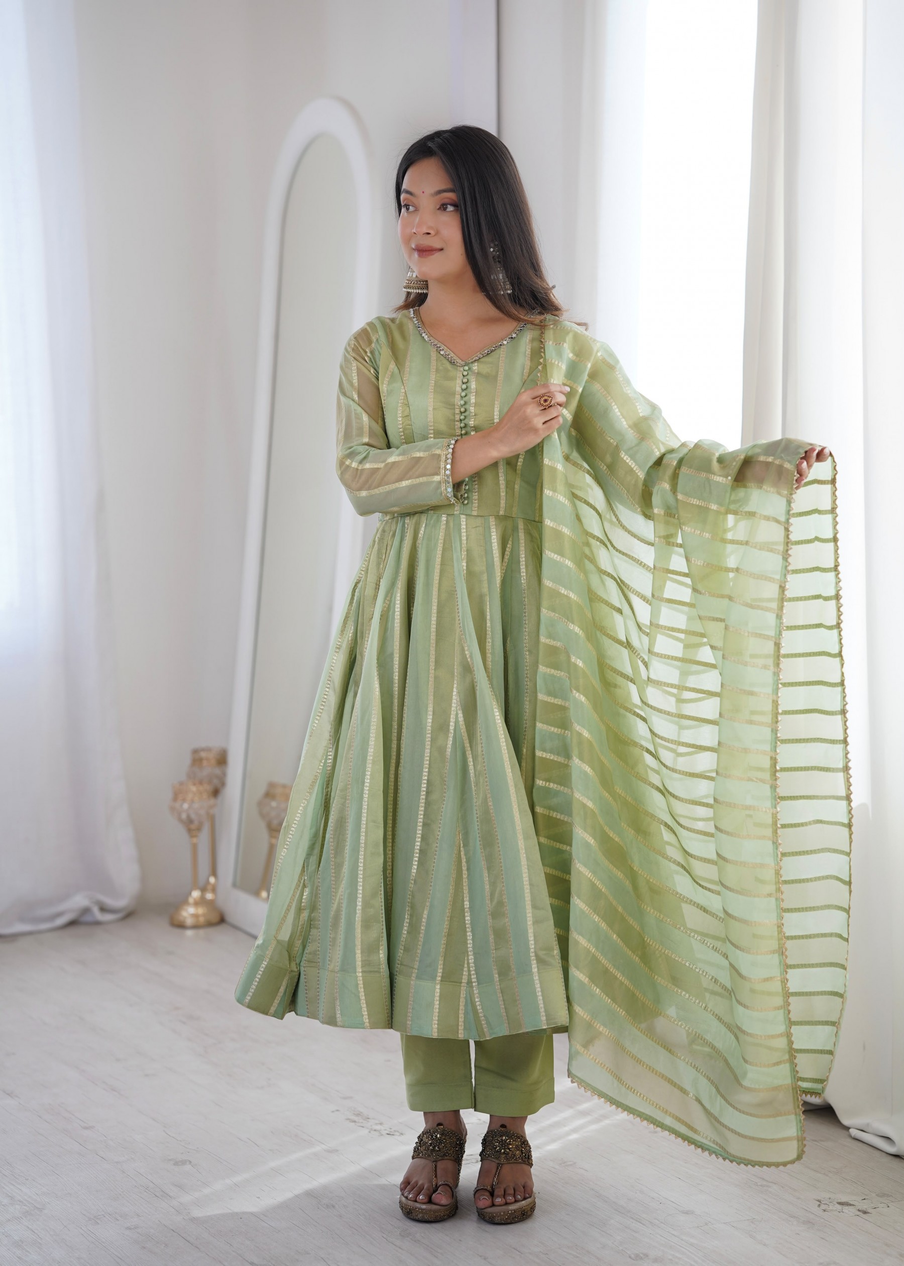 Shop SSC-725 designer party wear gown set with Heavy Viscose Jacquard, Real Mirror Lace Work, Micro Cotton inner and pant, plus matching 2.20m dupatta.