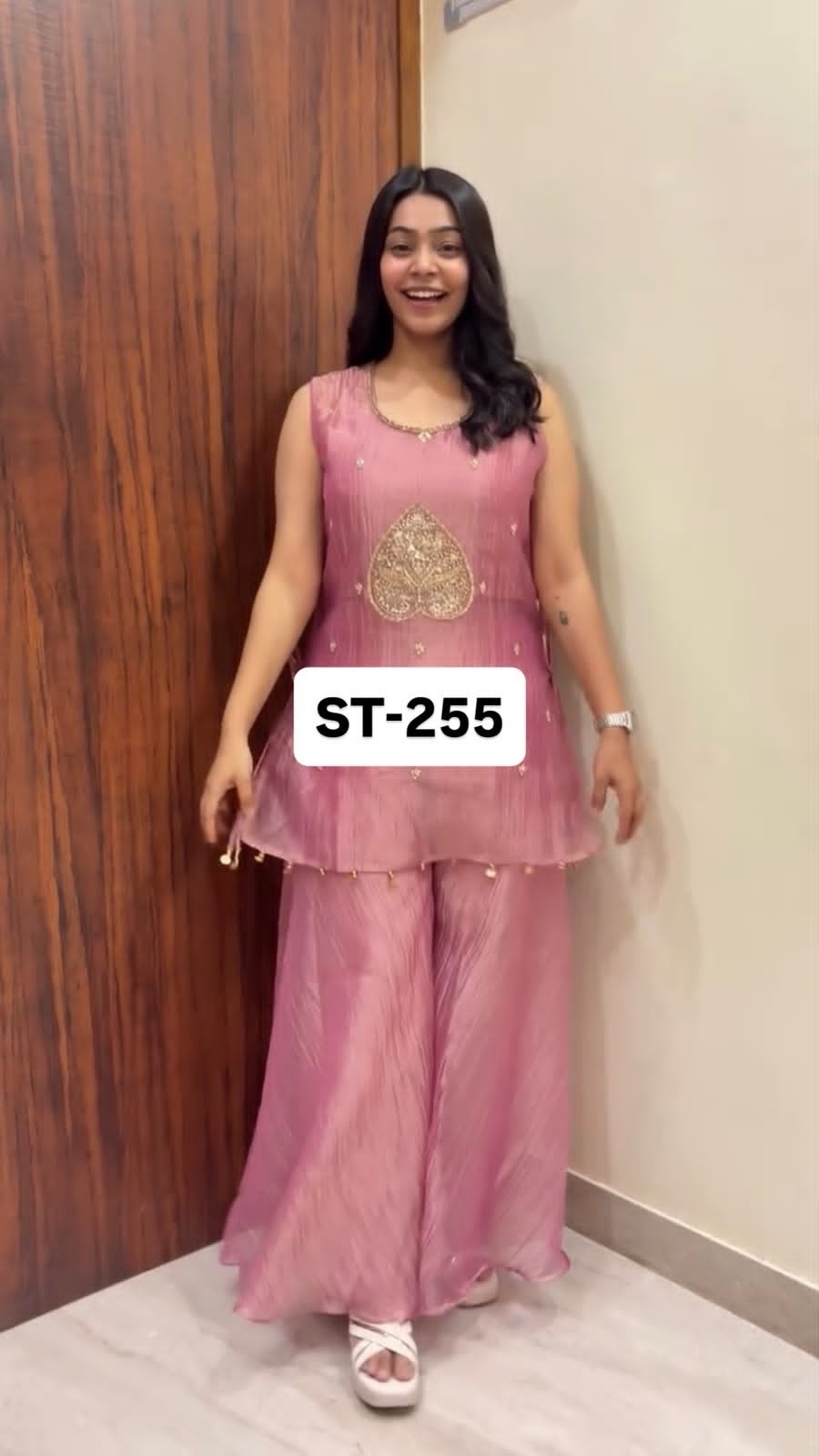 ST-255 Heavy Salsa Fabric Embroidered Designer Set