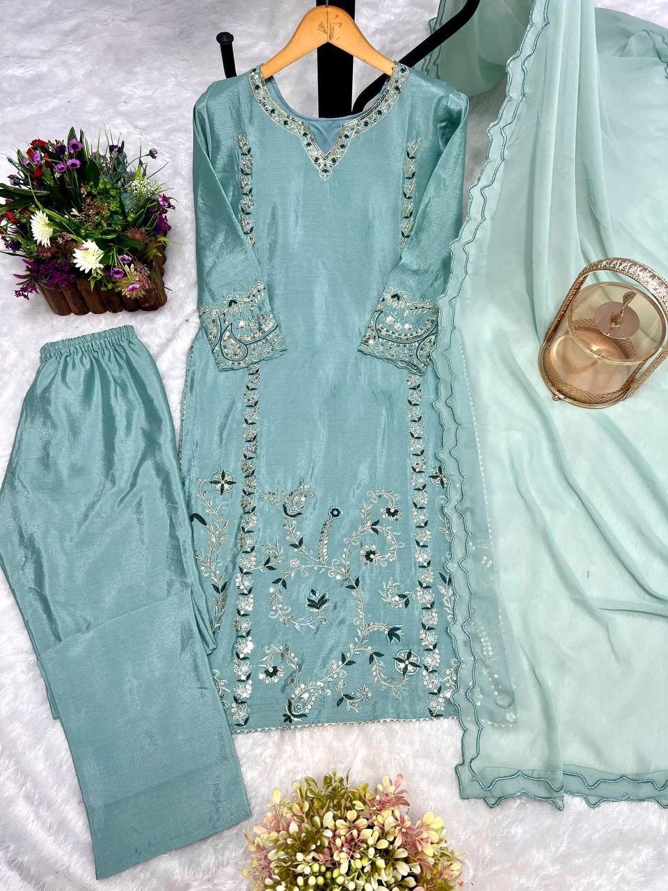 JD-569 Pure Chinon Silk Embroidered Traditional Collection
