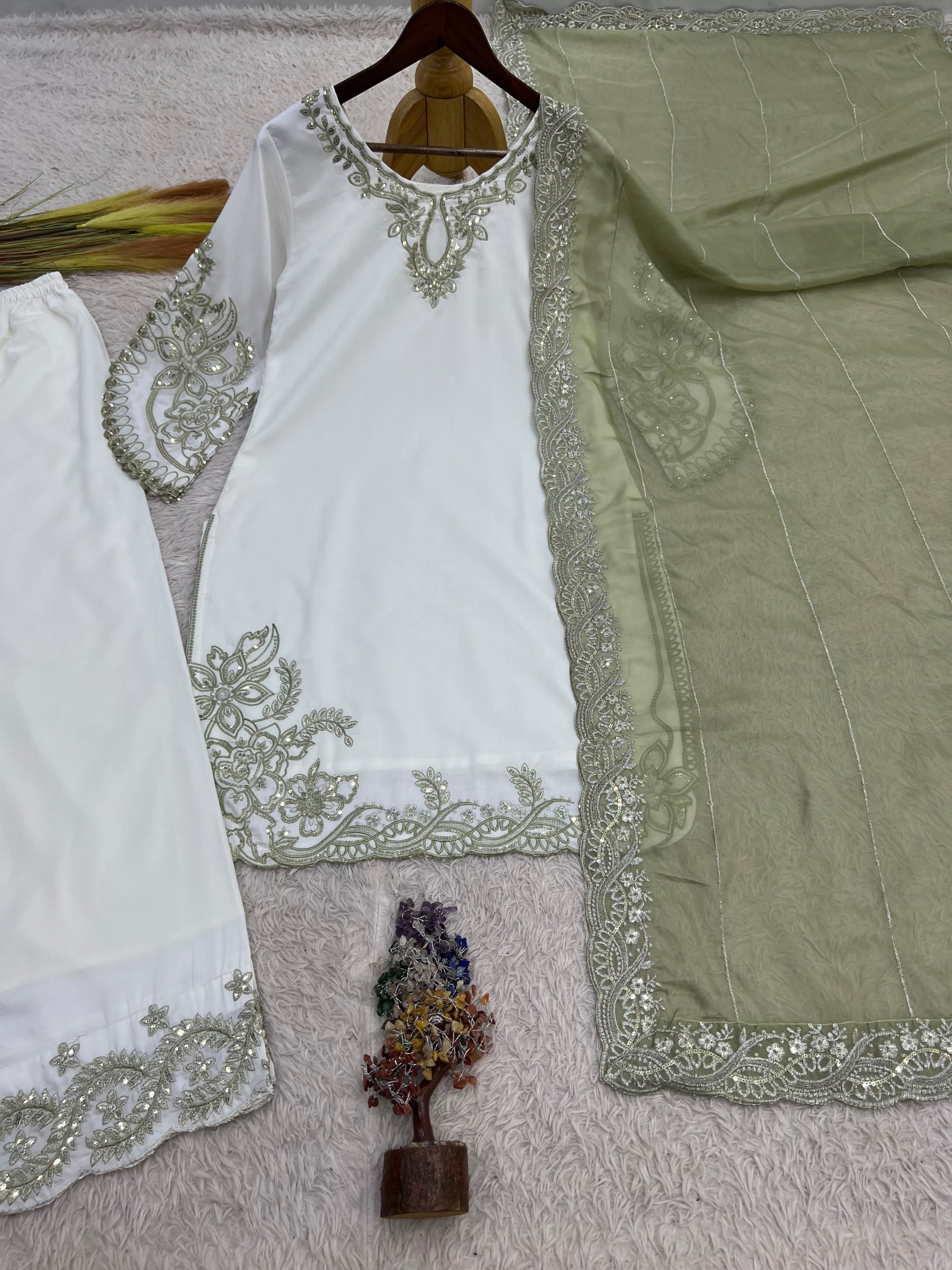 HK-1741 | Pakistani Maska Cotton Embroidered 3 Piece Set