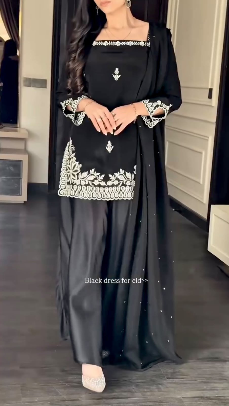 KD-1578 | Heavy Natural Crepe Thread & Sequence Designer Palazzo Set