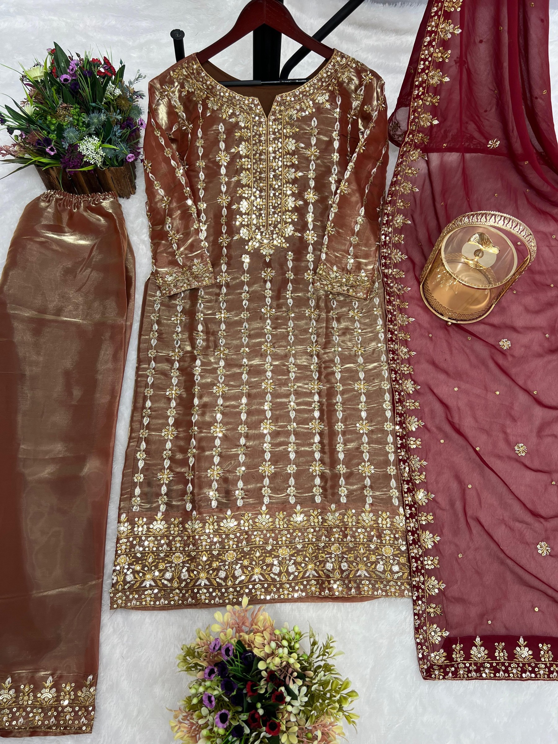 JD-552 | Traditional Collection | Jimmy Chu Silk Embroidered Kurti Set