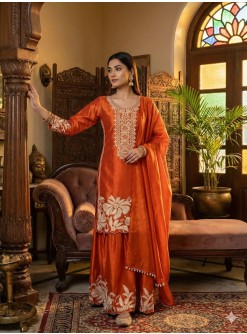 BE-442 | Jimmy Choo Sequence Embroidered Designer Sarara Set